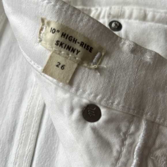 Madewell  10" High-Rise Skinny Jeans in Pure White Step- Hem Edition 26 - Picture 6 of 10
